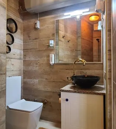 Oro Apartment *