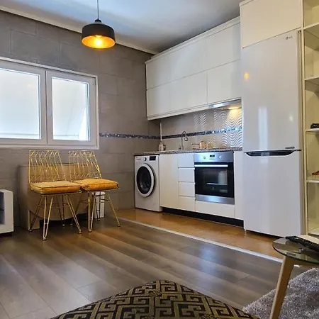 Oro Apartment